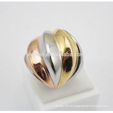 Anillo de acero inoxidable con color plateado, 3 anillos de compromiso de color oro amarillo de 18 k chapado
